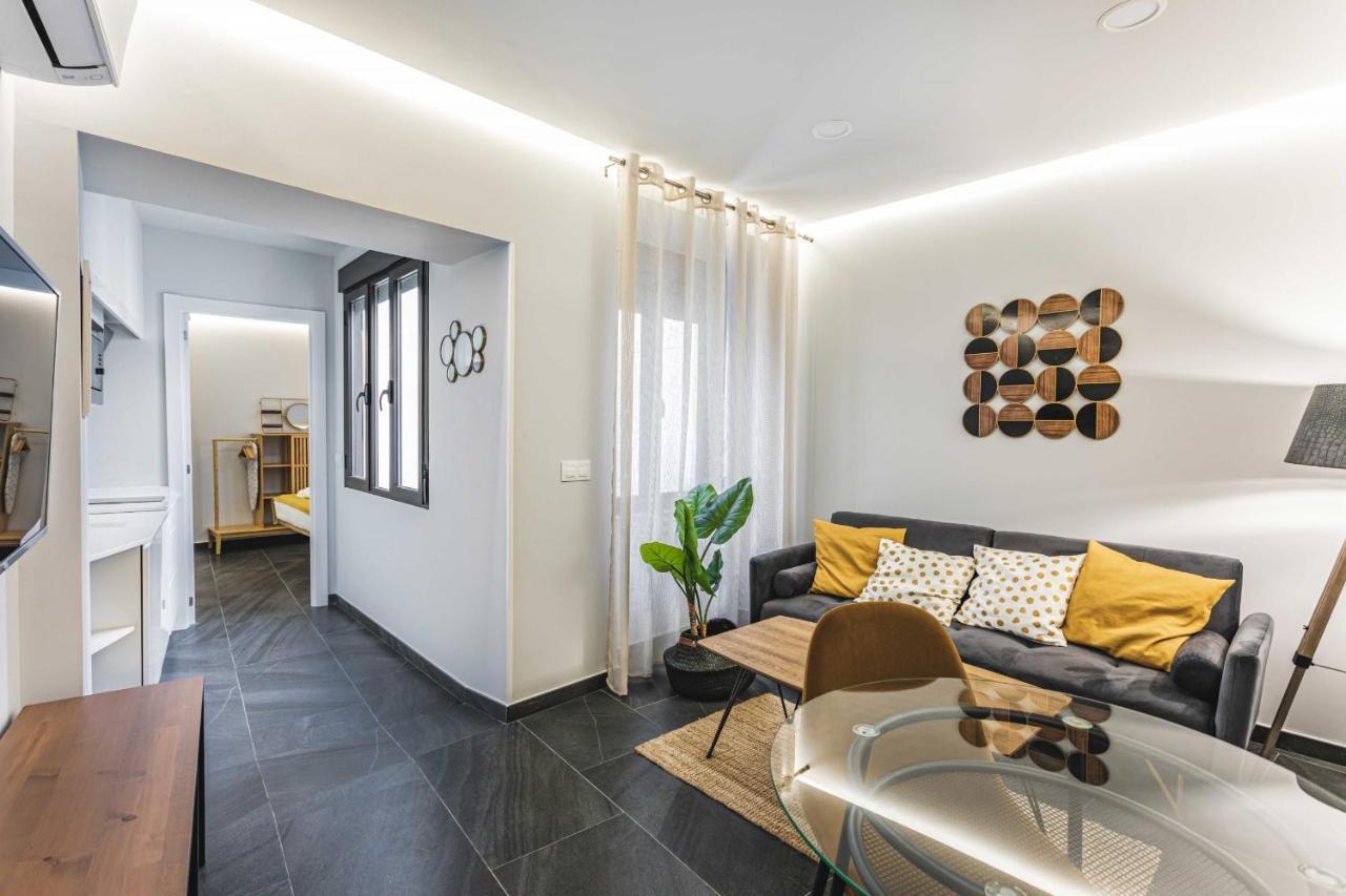 Apartamentos Caceres Central Suites المظهر الخارجي الصورة