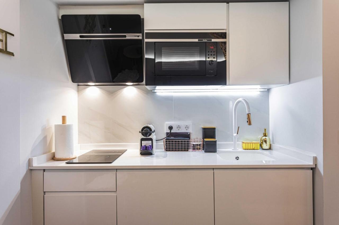Apartamentos Caceres Central Suites المظهر الخارجي الصورة