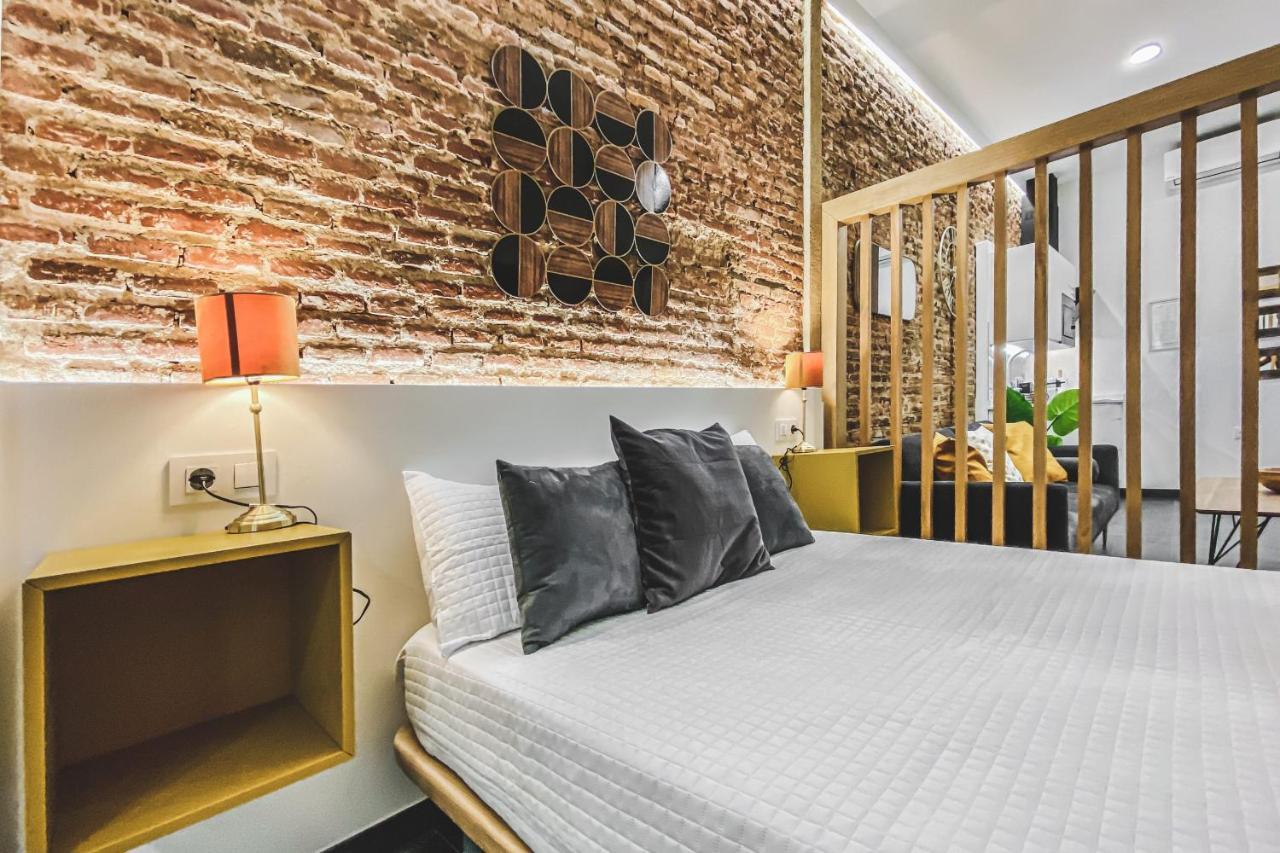 Apartamentos Caceres Central Suites المظهر الخارجي الصورة