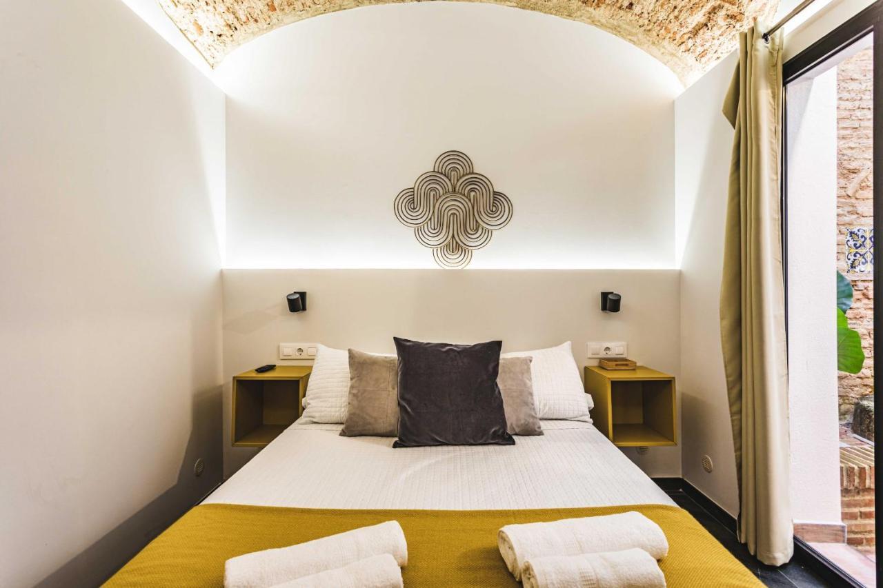 Apartamentos Caceres Central Suites المظهر الخارجي الصورة